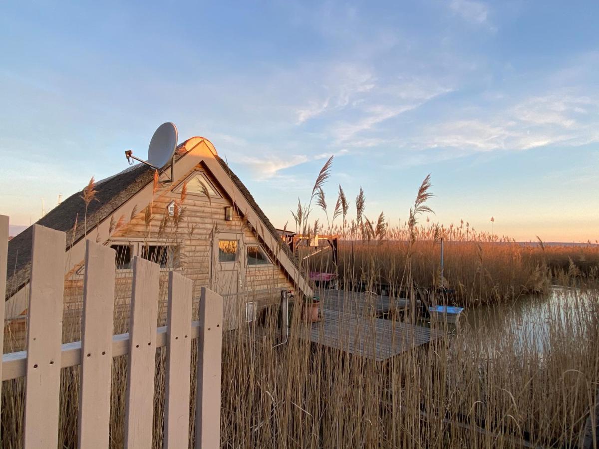 Seehuette Neusiedlersee - Pfahlbau Waterfront 1 רוסט מראה חיצוני תמונה